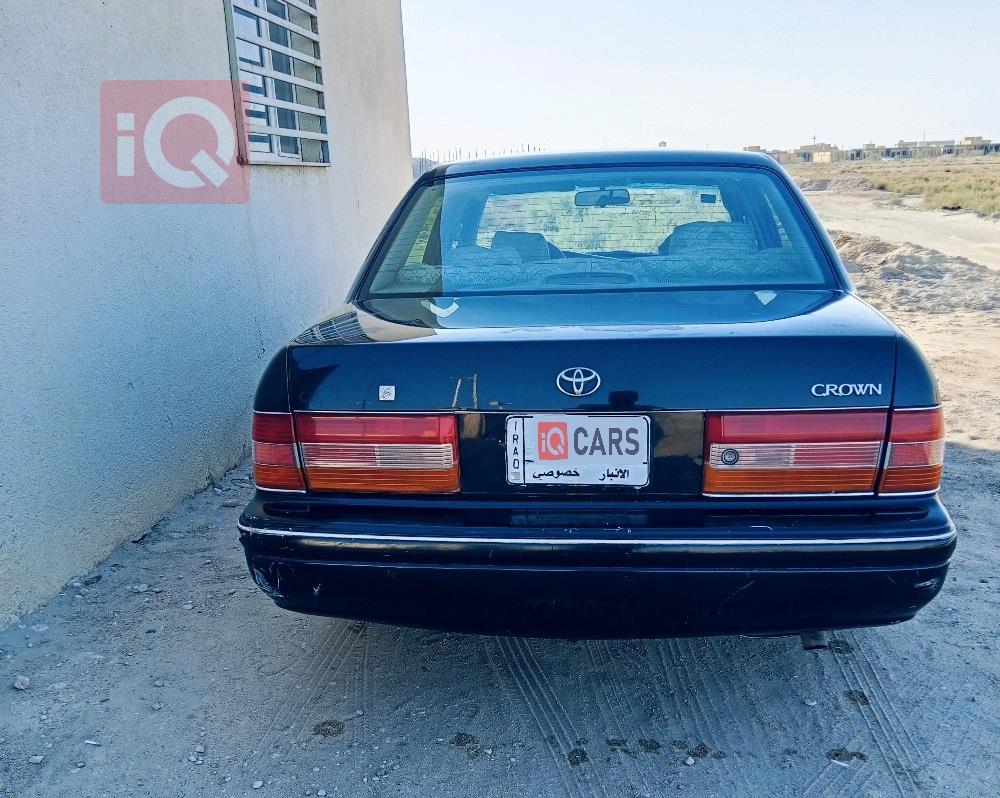 تويوتا كراون